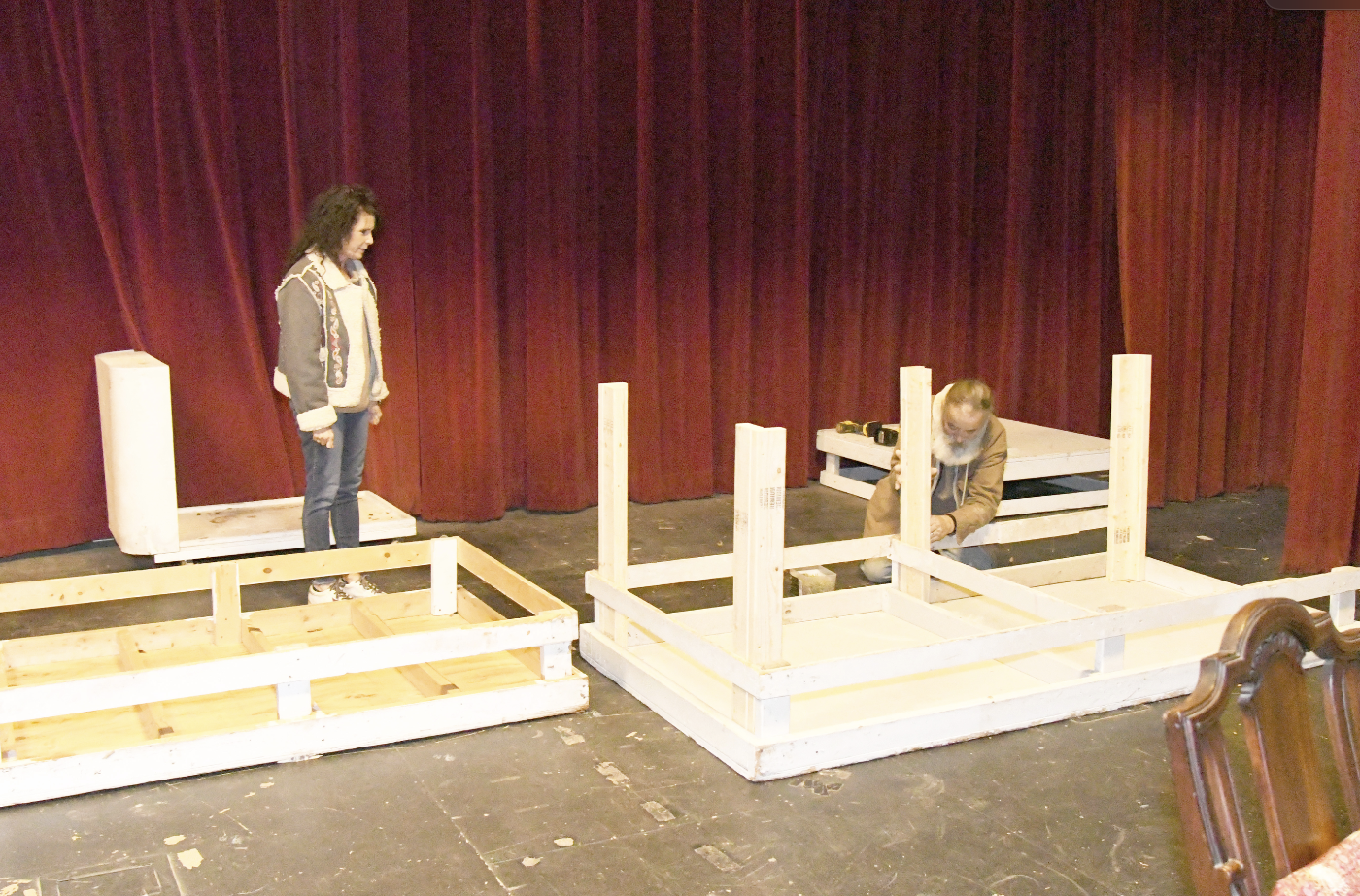 Stage set for ‘Rumors’ as ticket sales climb
