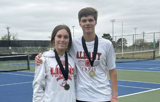 Mixed doubles team takes top honors at AHS tourny