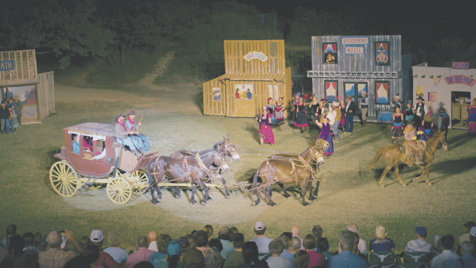 Fandangle draws more than 3,000 as 87th season concludes