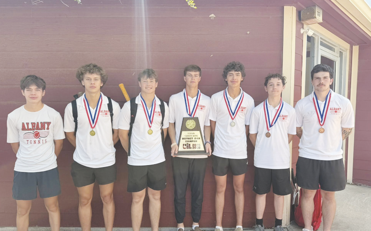 Albany claims district tennis title