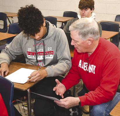 Students to compete in UIL meet