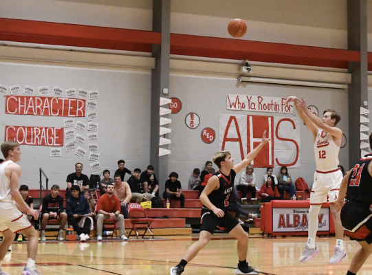 Lions battle for playoff position as district race tightens