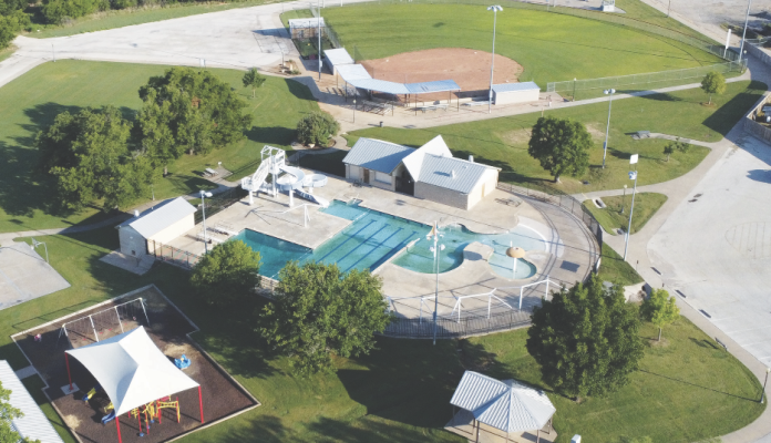 City still working toward pool opening